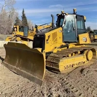 Buldoser Caterpillar D4
